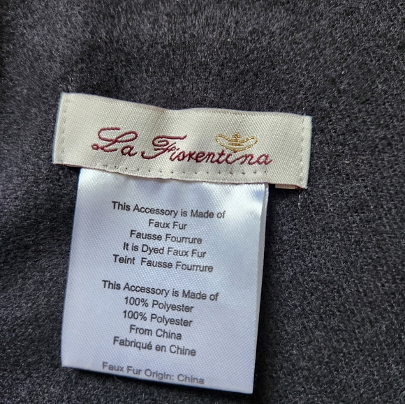 La Fiorentina Embellished Faux Fur Shawl Wrap Ruana Black Gold Tassels Soft Warm - Picture 3 of 6